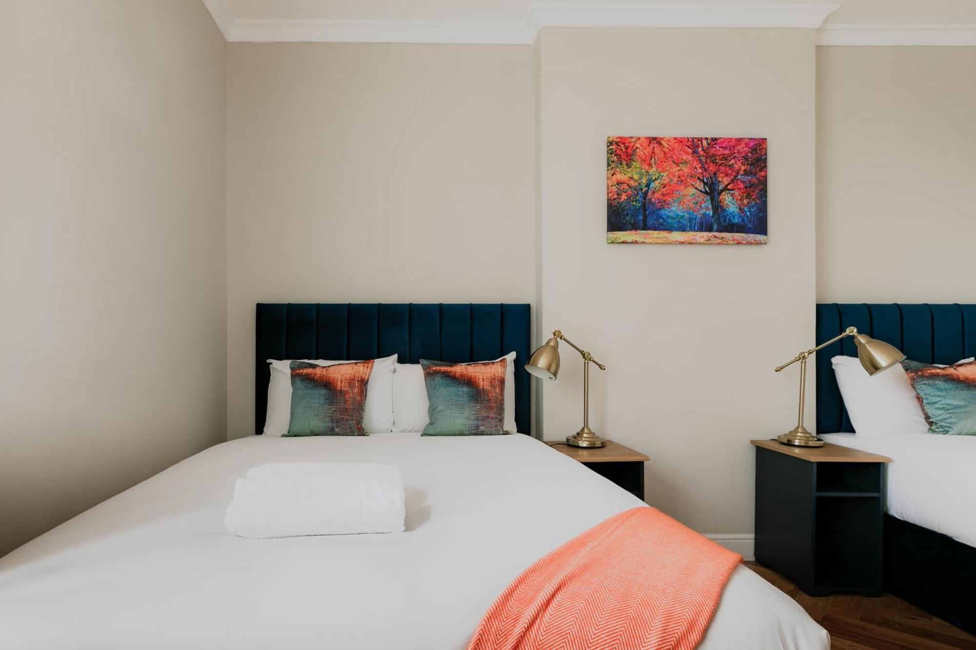 Bright Apartments Near Marble Arch And Hyde Park London Værelse billede
